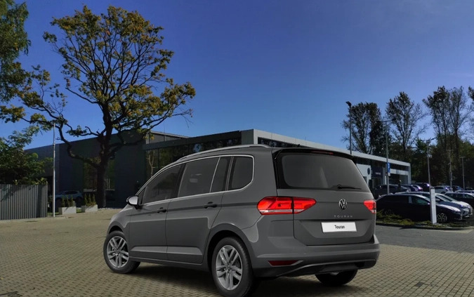 Volkswagen Touran cena 126990 przebieg: 5, rok produkcji 2024 z Katowice małe 7